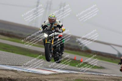 media/Nov-29-2025-TrackDaz (Sat) [[10ae2d9bce]]/A Group/Session 4 (Wheelie Bump)/